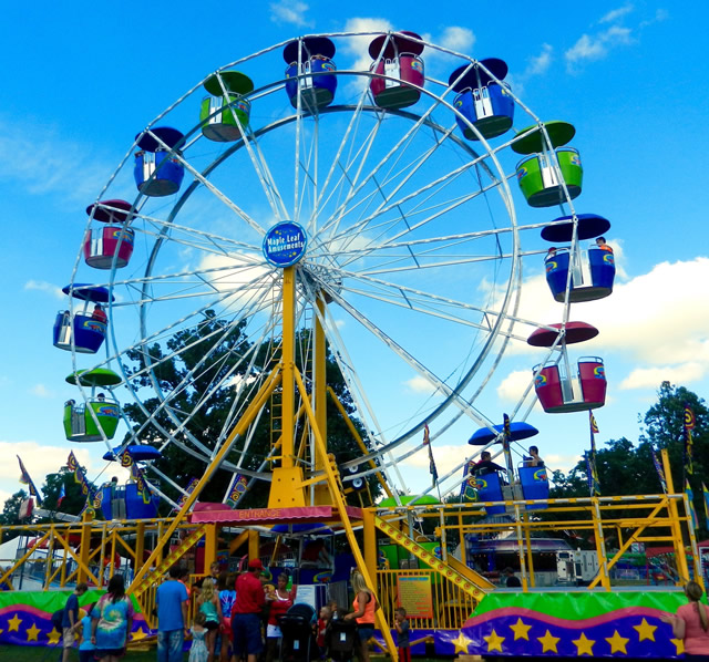 Maple Leaf Amusements Our Rides - 